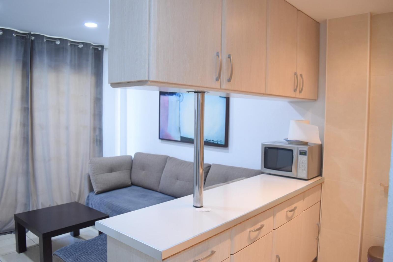 Apartamentos De Los Cisnes 贝纳尔马德纳 外观 照片
