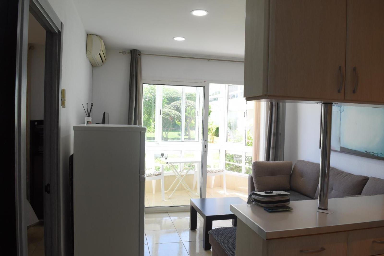 Apartamentos De Los Cisnes 贝纳尔马德纳 外观 照片